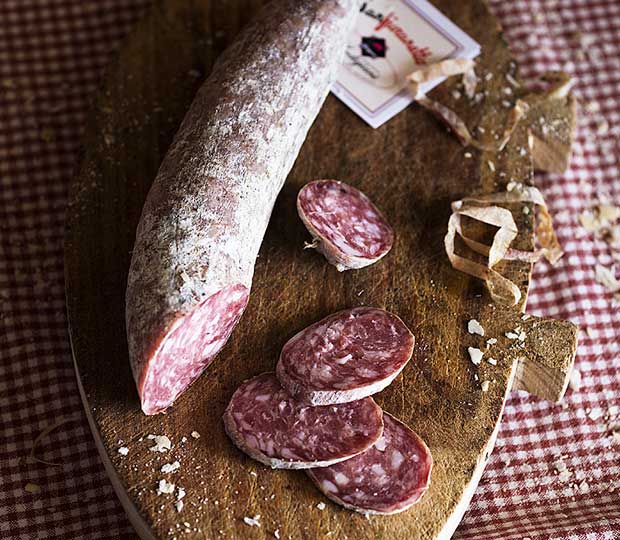 Azienda Agricola Lodigiani -  Agriturismo Il barcaiolo - Salumi piacentini DOP - Cascina Resmina